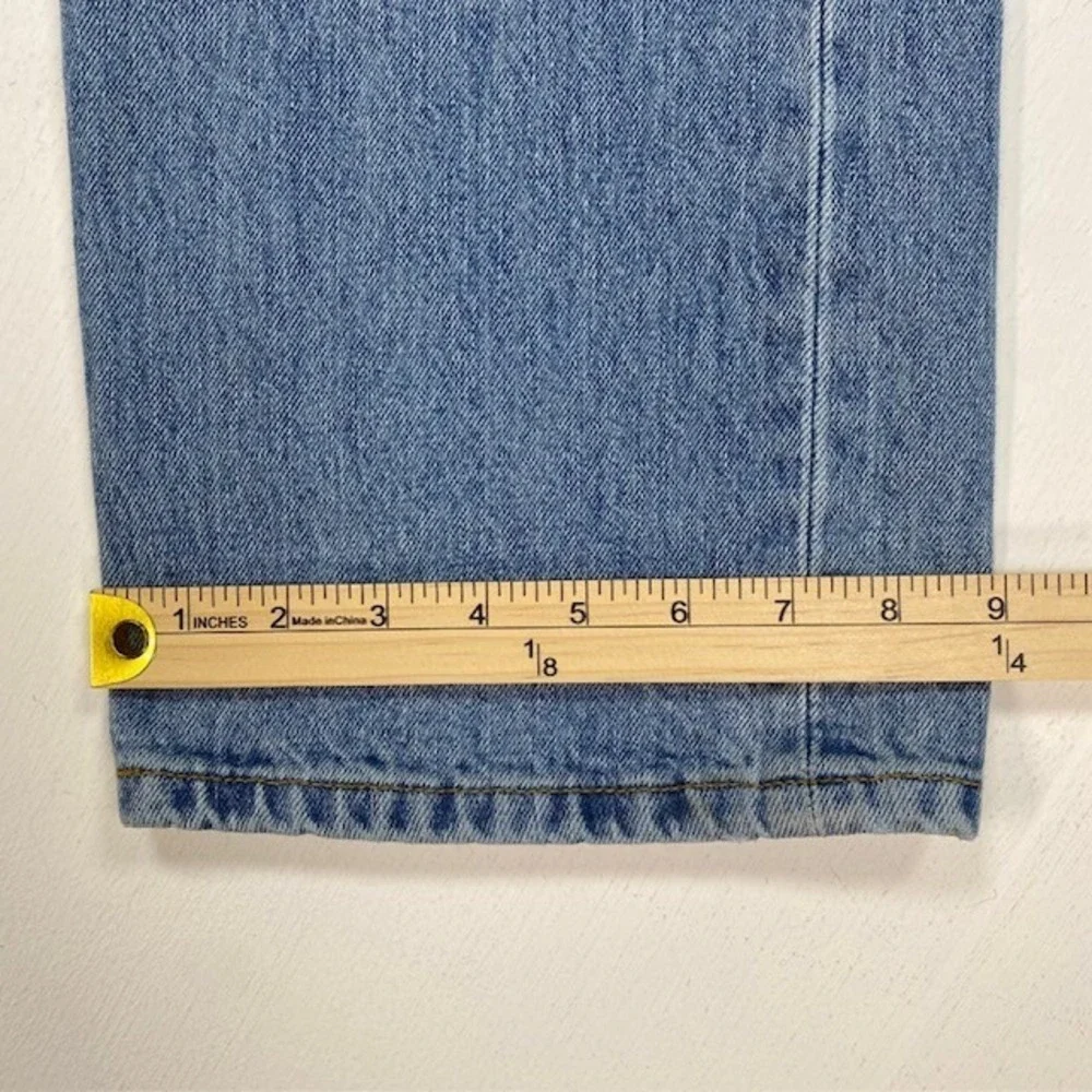 Levis 501 Original Mens 36x30 Medium Wash Blue Straight Leg Button Fly Jeans